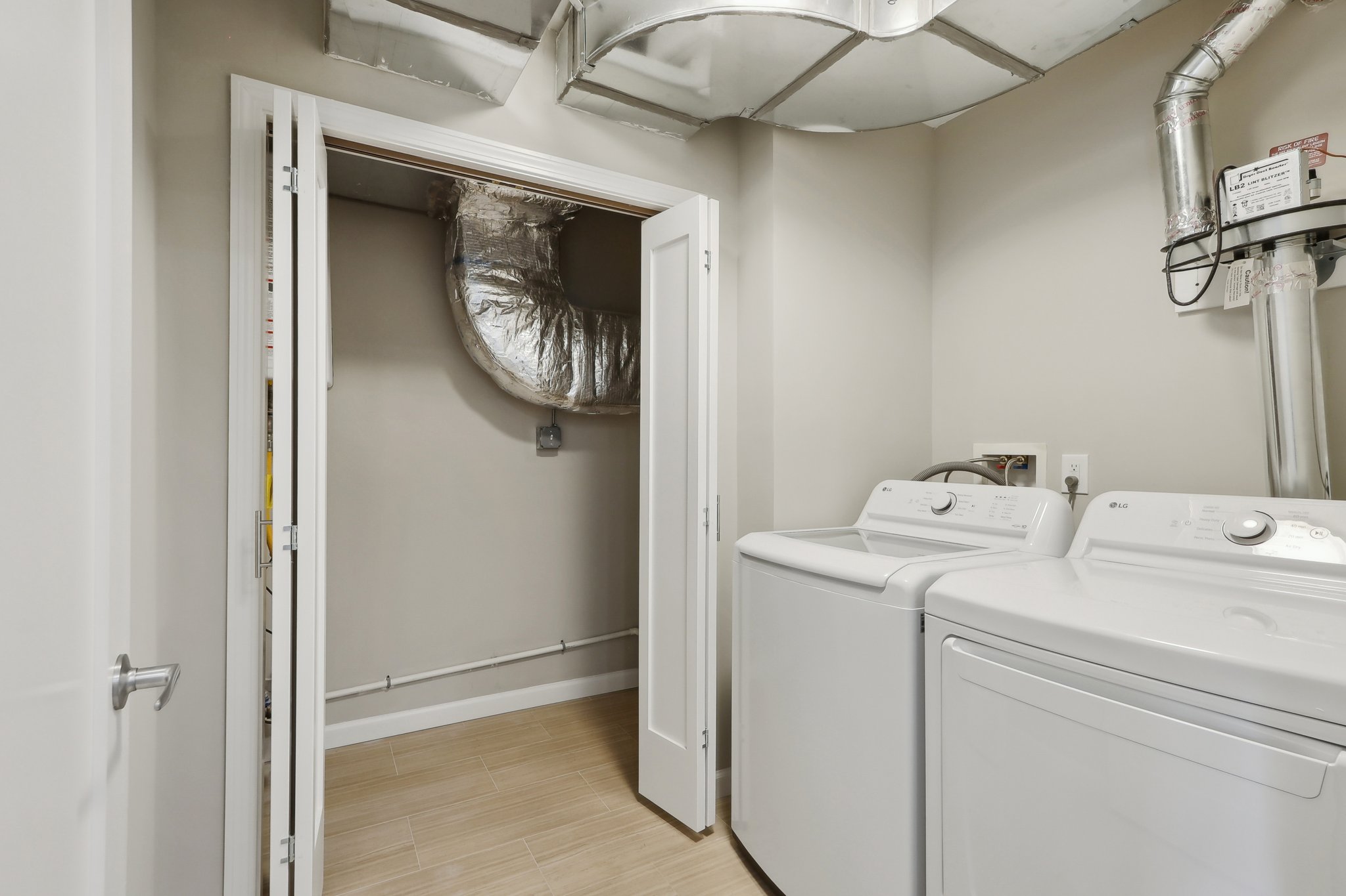 In-Unit Washer Dryer Long Branch Rental The Willow Luxury Lease Near the Beach in Long Branch New Jersey Pier Village, long Branch, New Jersey
