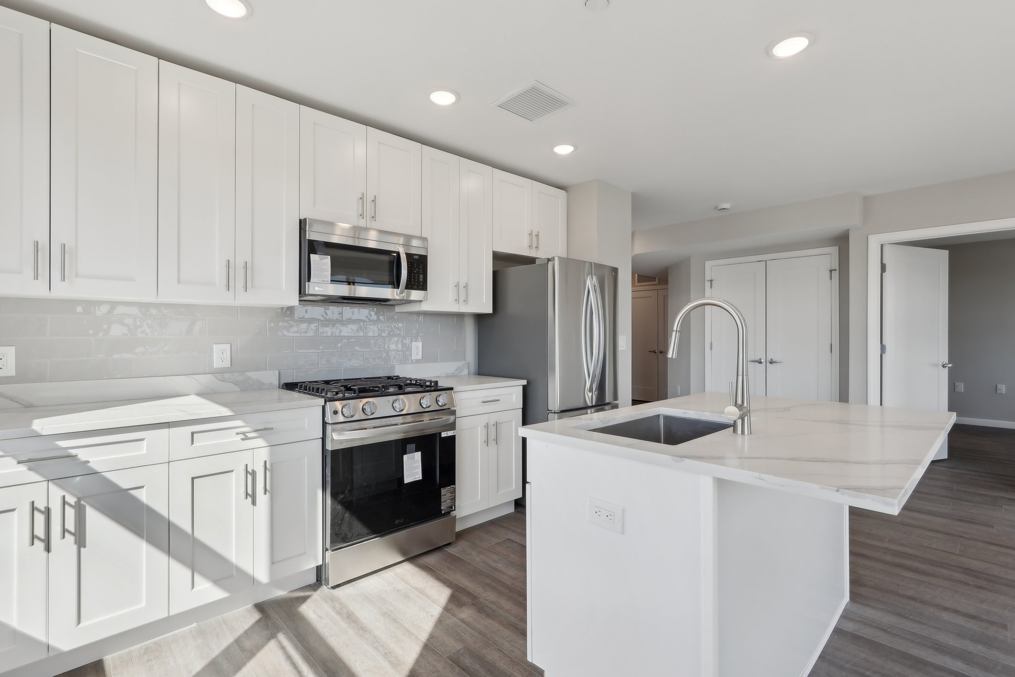 In-Unit Gas Stove Oven Long Branch Rental The Willow Luxury Lease Near the Beach in Long Branch New Jersey Pier Village, Long Branch, New Jersey